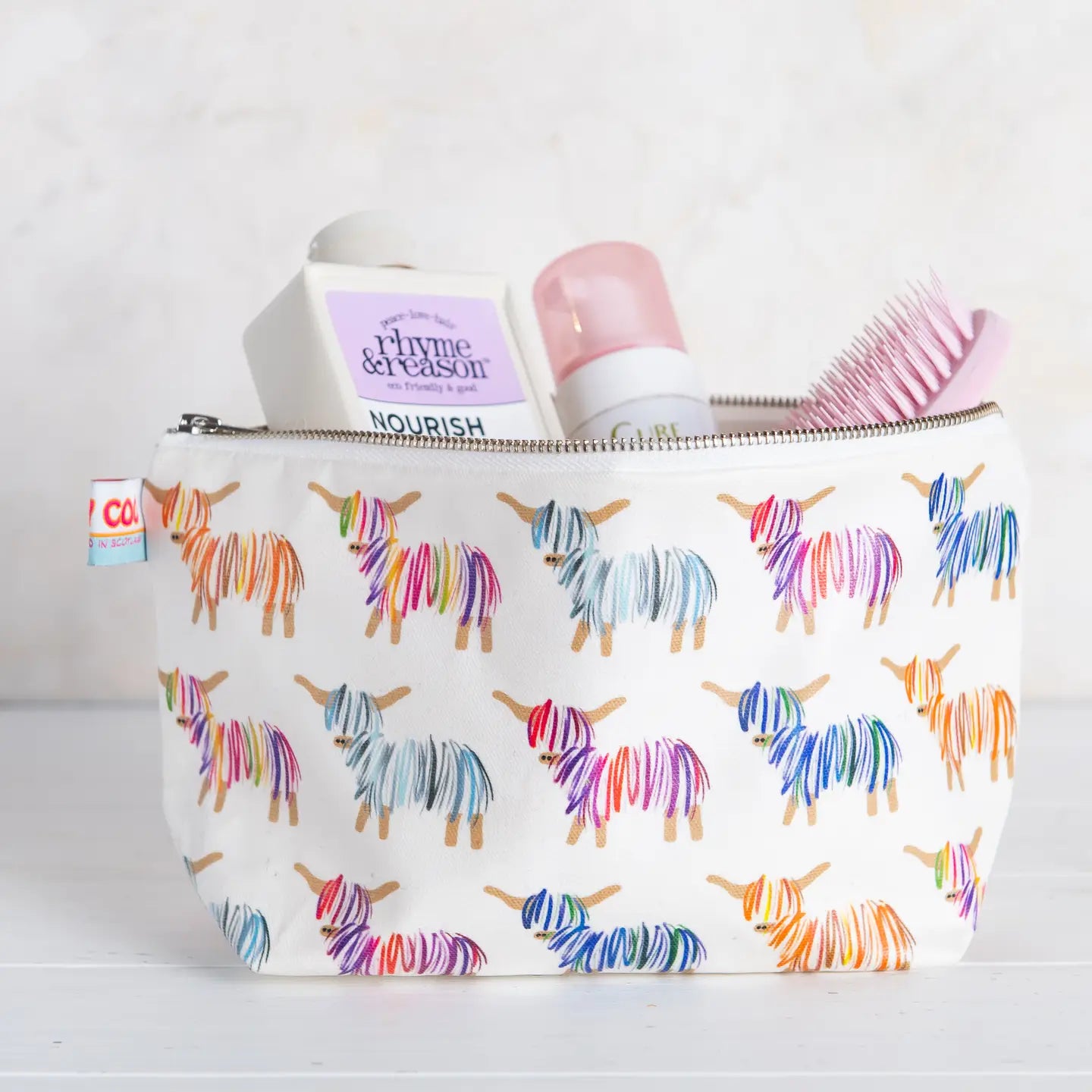 Highland Cow Wash Bag - Born and Bred in Scotland